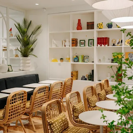 Solly Hotel Paris-3